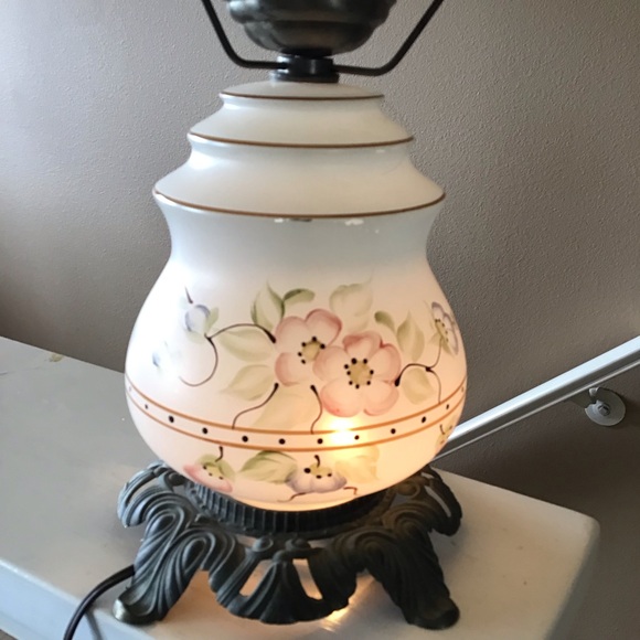 Vintage Handpainted Victorian 3-Way Hurricane Lamp - Picture 2 of 10